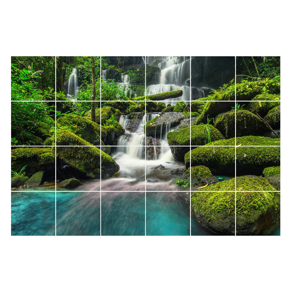 Samolepka na dlaždice Vodopád v zeleném lese