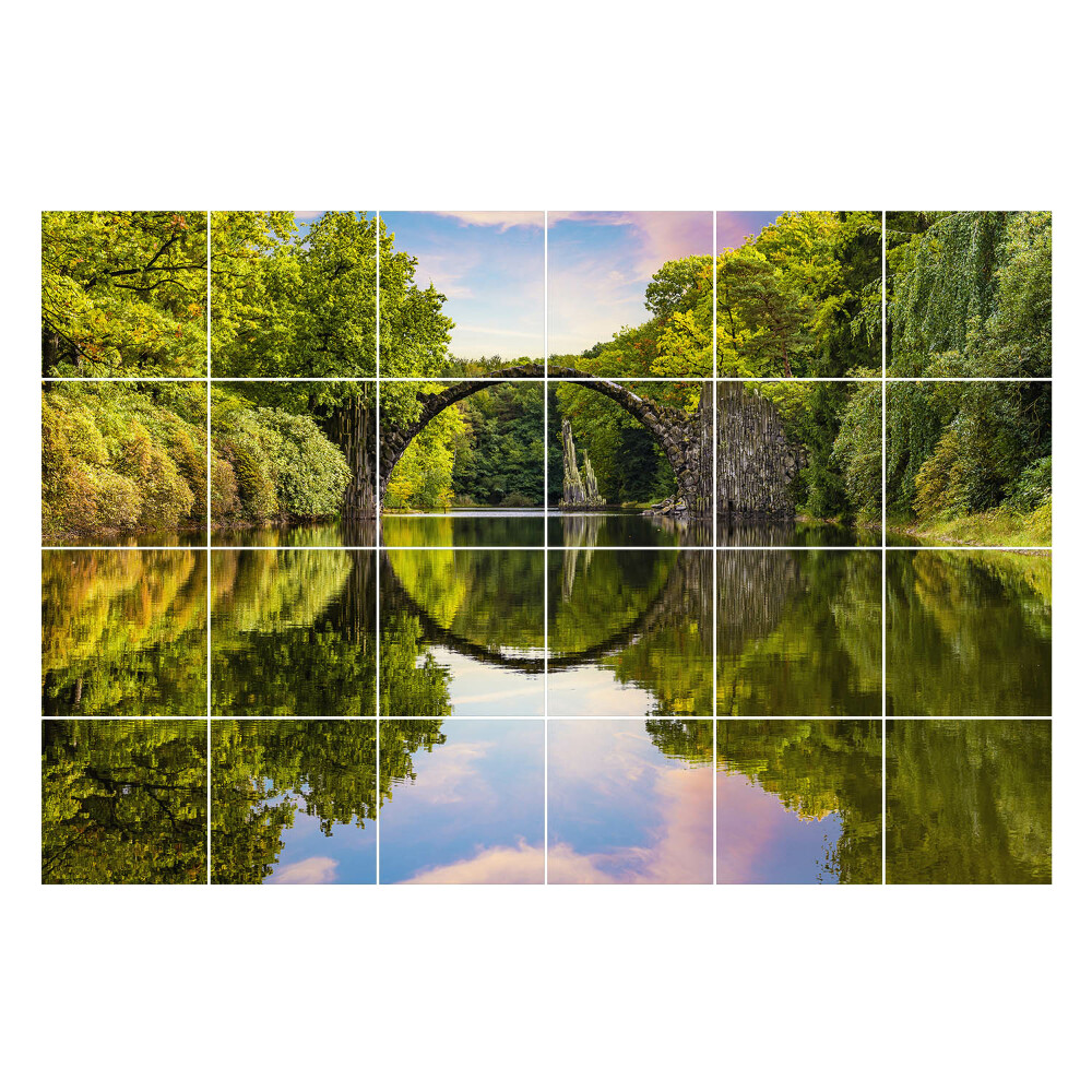 Nálepka na dlaždice Most obklopený přírodou