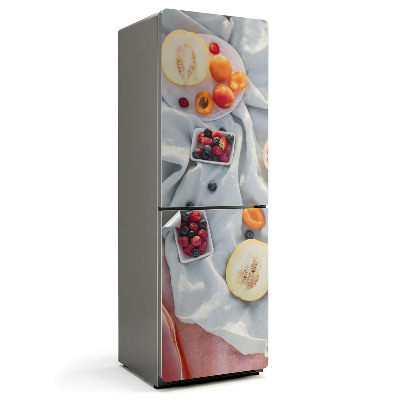 Fototapeta na chladničku Čerstvé ovoce na pozadí látky