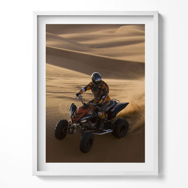 Obraz v rámu Jízda na čtyřkolce v poušti