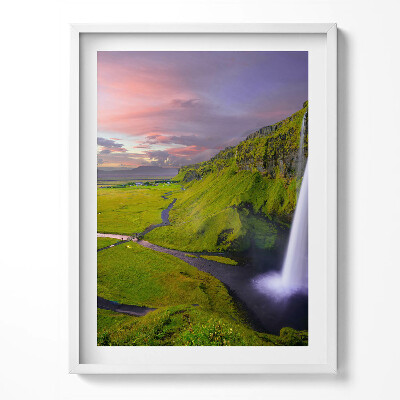 Obraz v rámu Polovina a vodopádová krajina