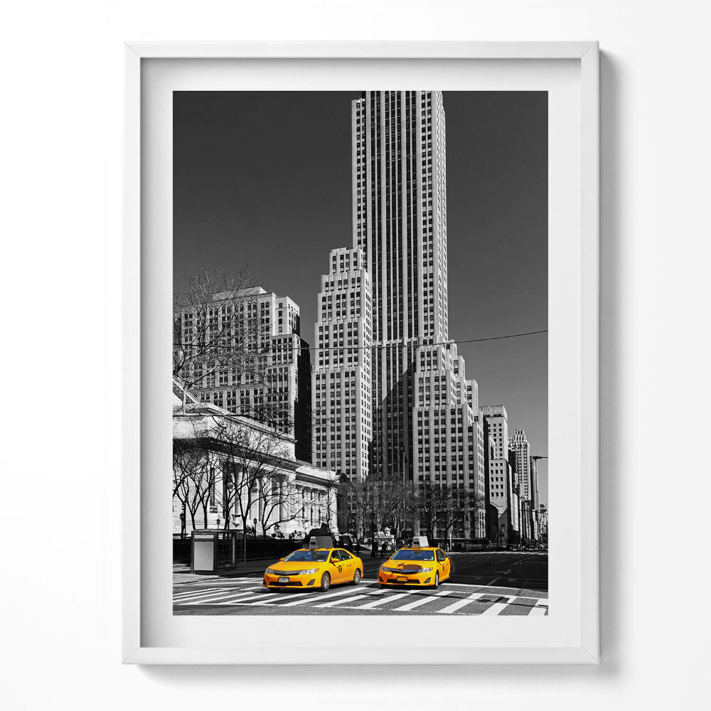Obraz v rámu Černobílé městské a žluté taxíky