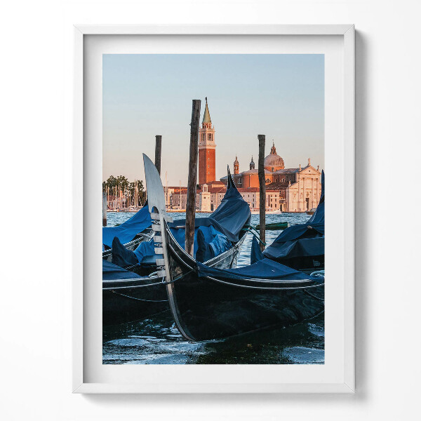 Obraz v rámu Benátské gondoly na vodě, Itálie