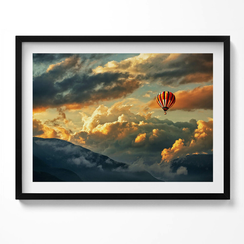 Obraz s rámem Let balónem mezi mraky