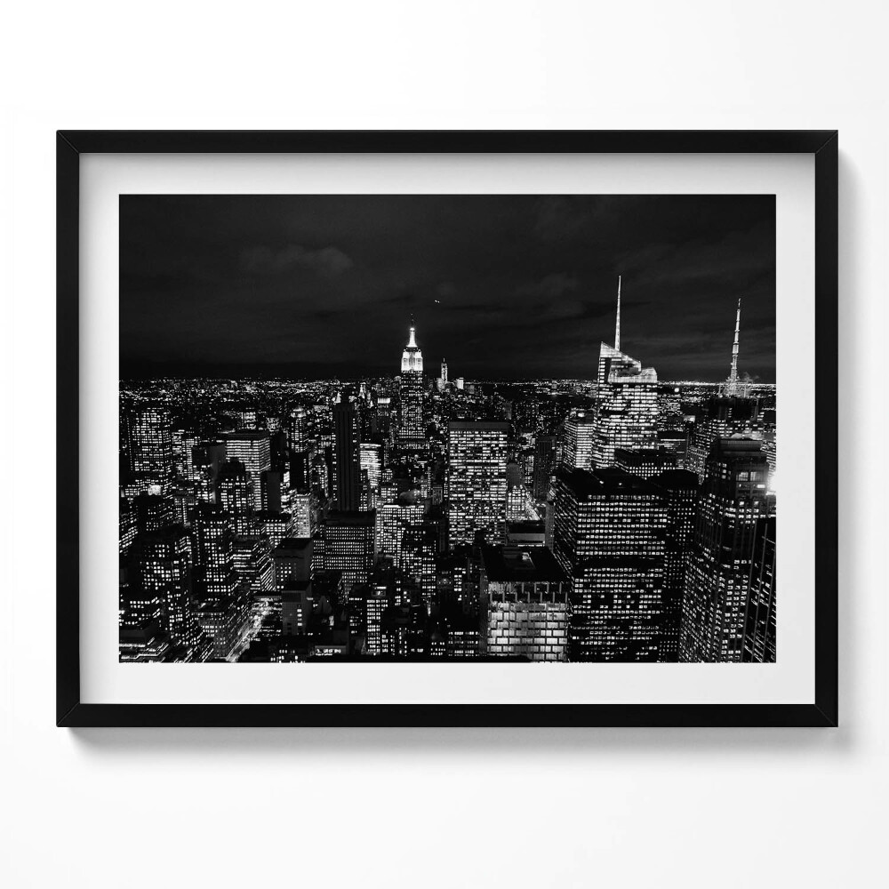 Obraz s rámem Černobílé panoráma města v noci