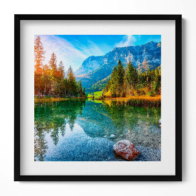 Obraz v rámu efektivní Říční horská krajina