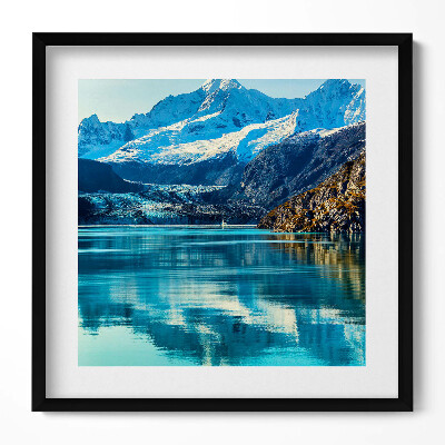 Obraz v rámu efektivní Krásná krajina horského jezera