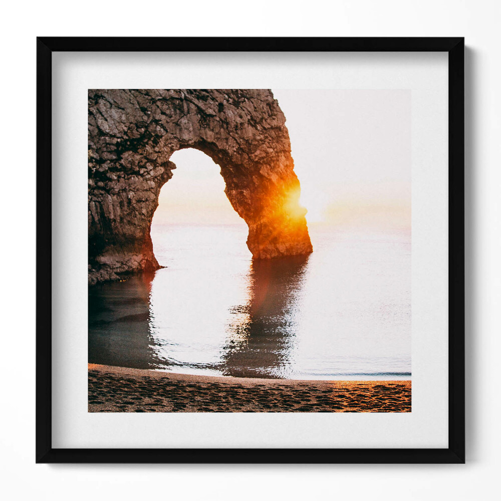 Obraz v rámu efektivní Přímořské skály, pláž a slunce