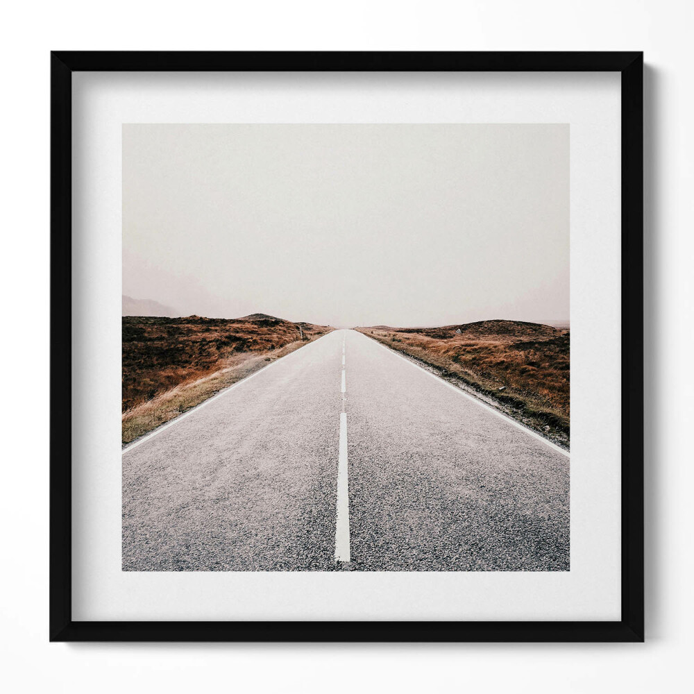 Obraz v rámu efektivní Prázdná rovná asfaltová cesta