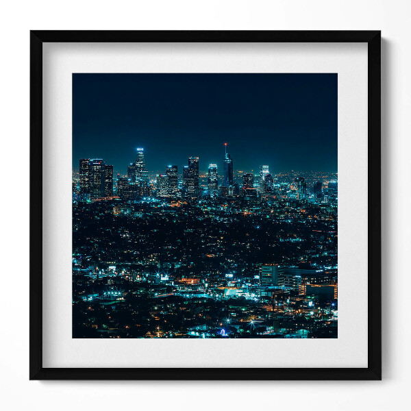Obraz v rámu efektivní Velké osvětlené město na noční panorama