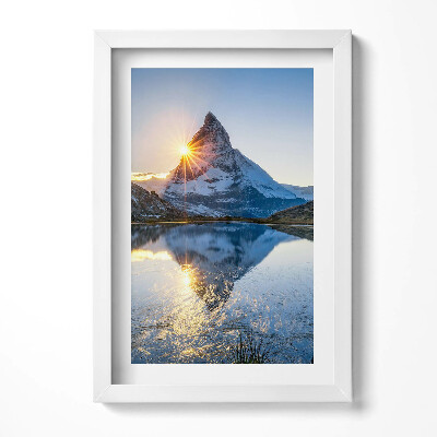 Obraz s rámem elegantní Krajina osamělé hory a slunce