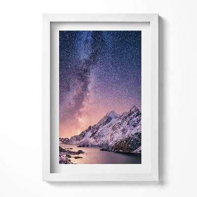 Obraz s rámem elegantní Aurora a hvězdná obloha nad horami