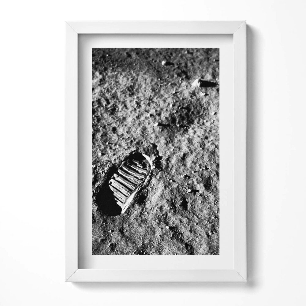 Obraz s rámem elegantní Fotografie První krok na Měsíci od NASA