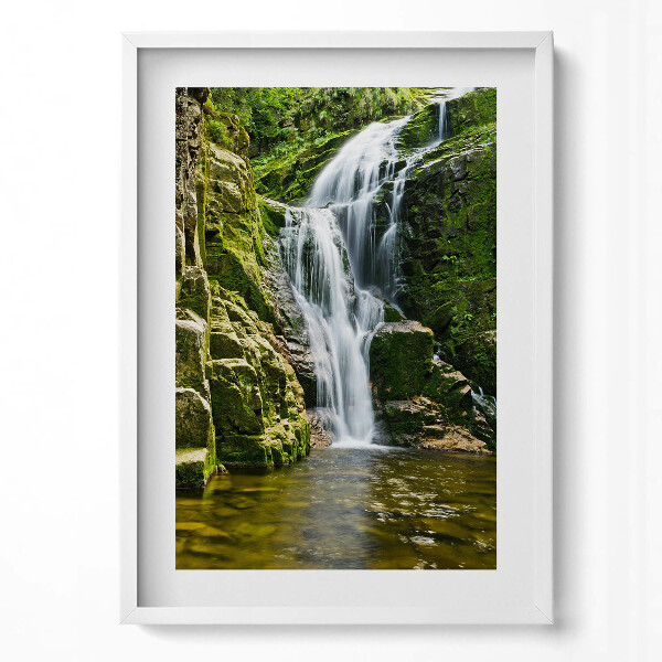 Obraz v rámu dekorativní Zelený vodopád v džungli