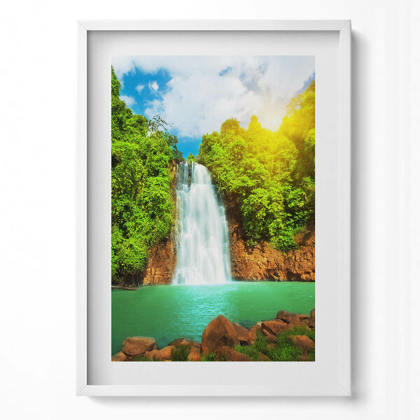 Obraz v rámu dekorativní Krajina vodopádu mezi zelení