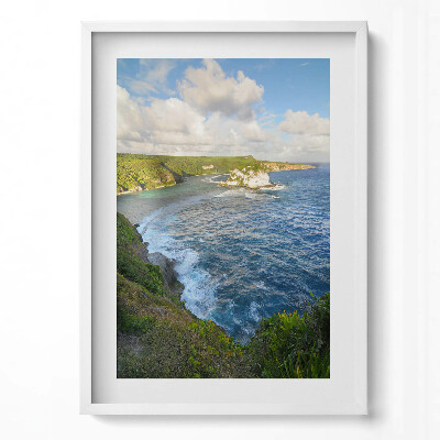 Obraz v rámu dekorativní Plážový útes a mořské vlny