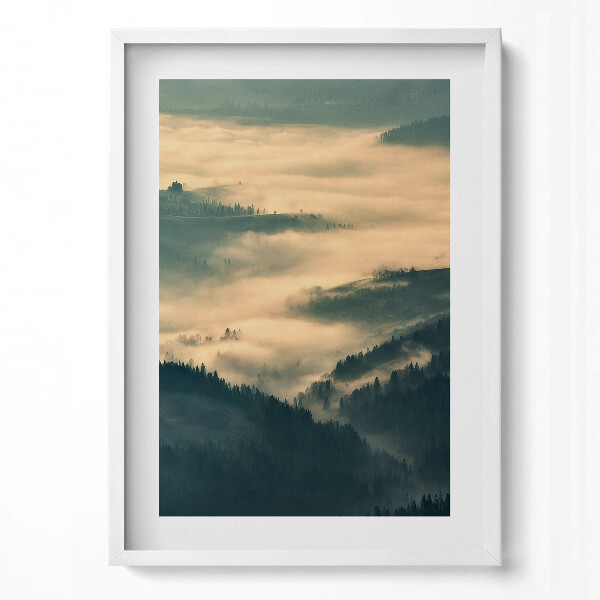 Obraz v rámu dekorativní Horská lesní krajina v mlze