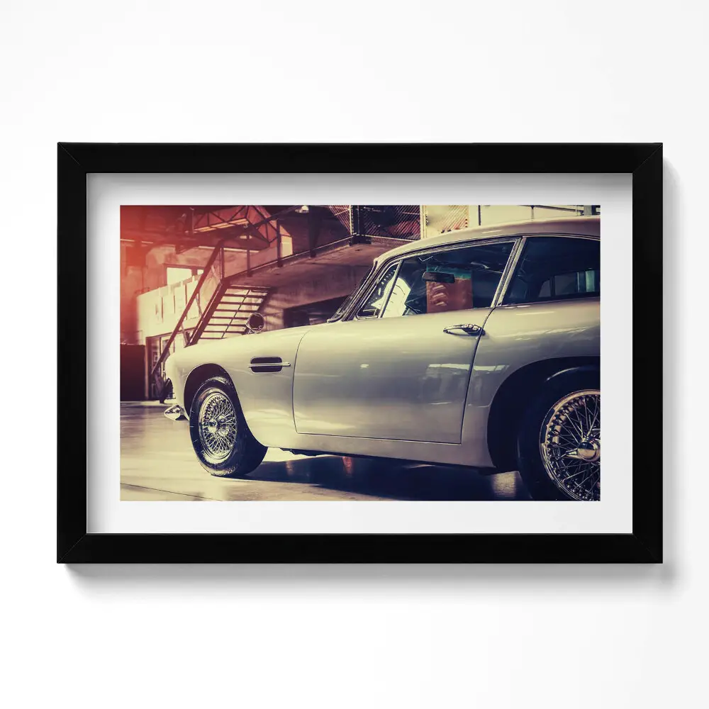Obraz s rámem dekorativní Aston Martin DB5