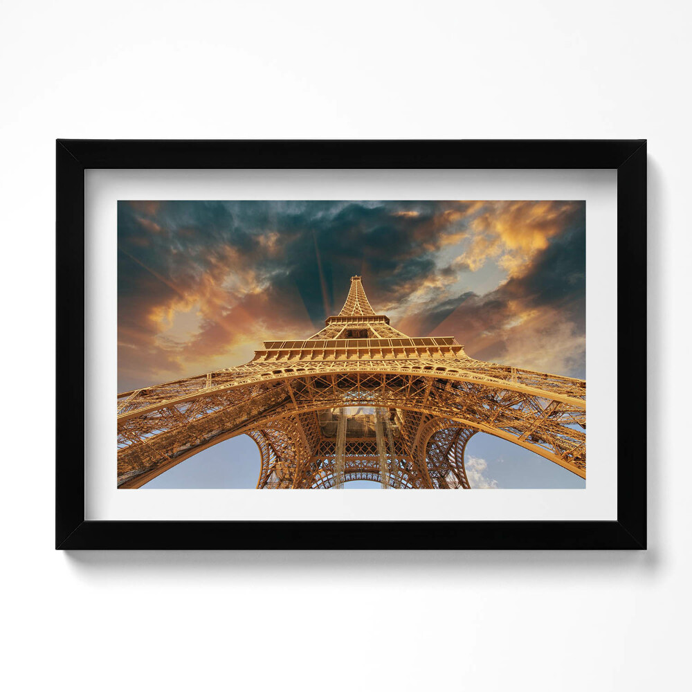 Obraz s rámem dekorativní Eiffelova věž ve slunečním světle