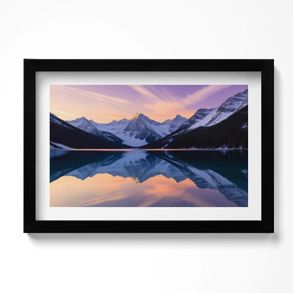 Obraz s rámem dekorativní Krajina hor a jezera ve večerních hodinách