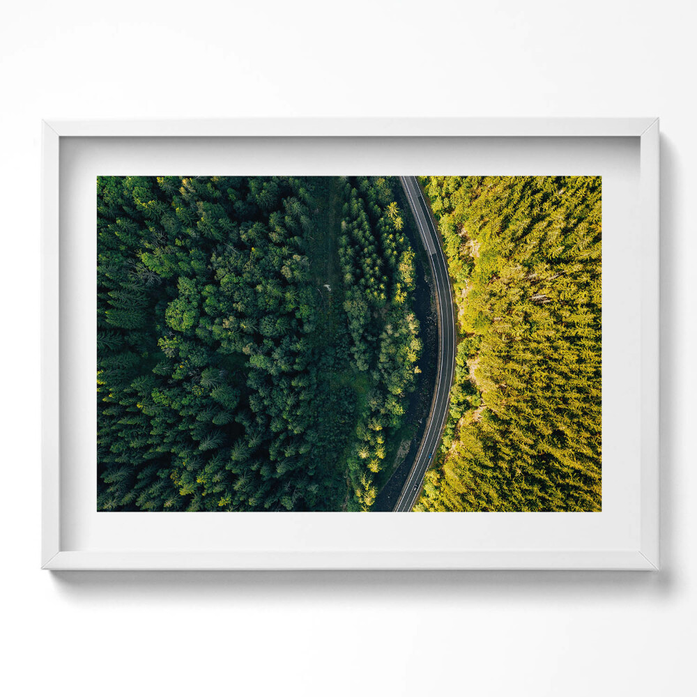 Obraz v rámu moderní Les z dronu - hora Śnieżka