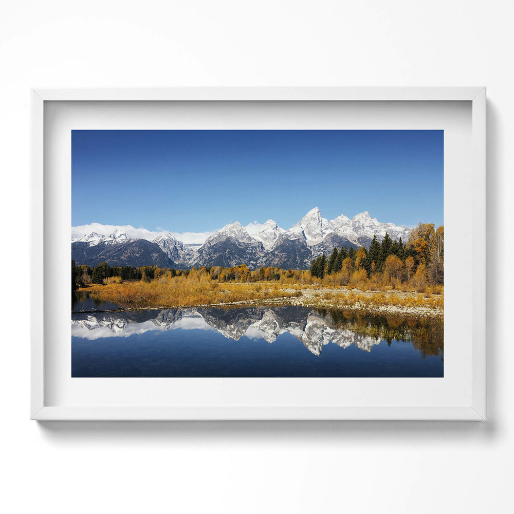 Obraz v rámu moderní Horské jezero a podzimní stromy