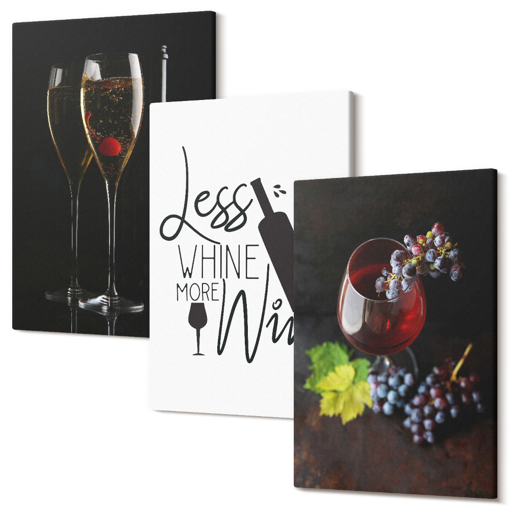 Sada obrazů triptych Sklenice vína s hrozny a nápisem o víně