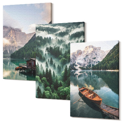 Sada obrazů na zeď triptych Horské krajiny s jezerem, lodí a lesem v mlze