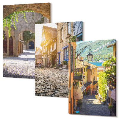Sada 3 obrazů Okouzlující uličky s kamennými budovami a branami