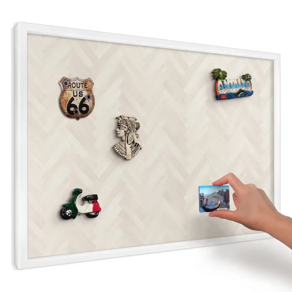 Magnetická tabule do kuchyně s elegantním vzorem rybí kosti
