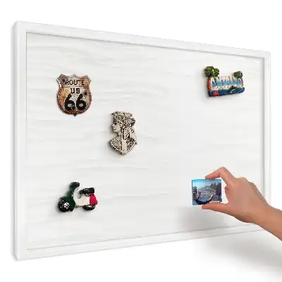 Magnetická tabule s bílým pozadím a béžovými linkami