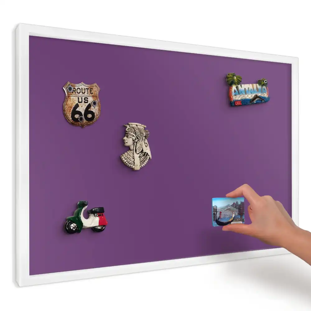 Moderní minimalistická magnetická tabule fialová