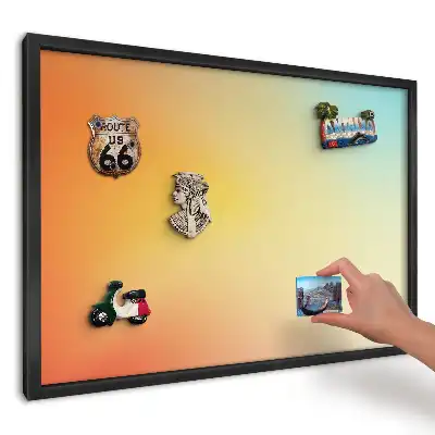 Magnetická tabule s oranžovo-žluto-modrým přechodem
