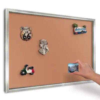 Nástěnná magnetická tabule v teplé energické oranžové barvě