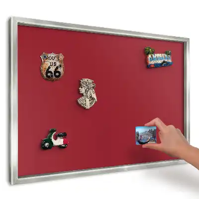 Magnetická tabule v minimalistickém vínovém stylu