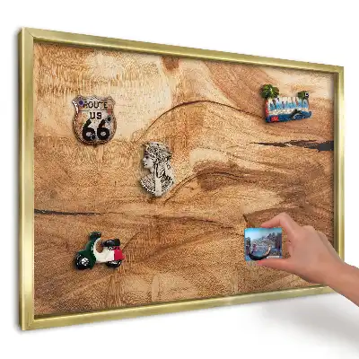 Magnetická tabule z přírodního dřeva s dekorem teplého odstínu