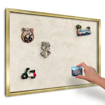 Magnetická tabule s jemnou krémovou texturou