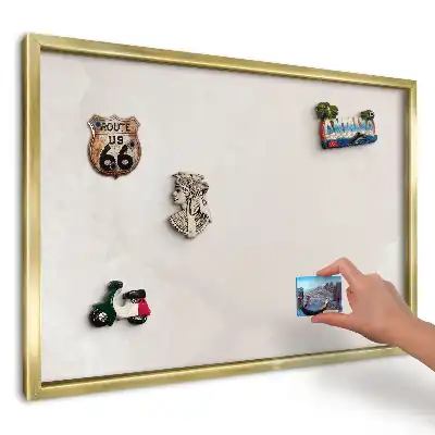 Magnetická nástěnka v béžové barvě s jemnou texturou