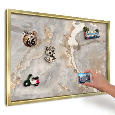 Magnetická nástěnka v dekoru světlého béžovošedého mramoru