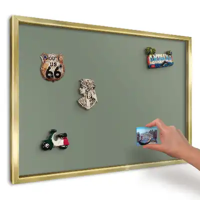 Magnetická nástěnka s hladkým zeleným povrchem