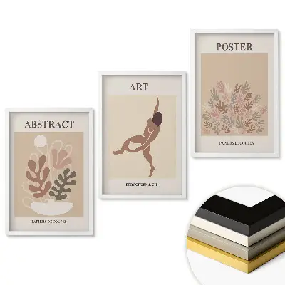 Moderní triptych v rámu s grafikou v tlumených barvách