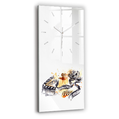 Skleněné hodiny na stěnu vertikální Filmová kamera